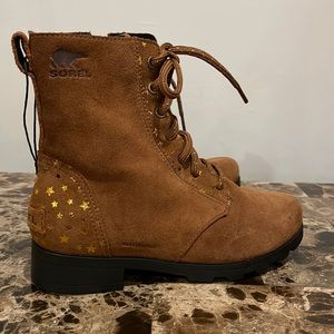 New Sorel boots waterproof
